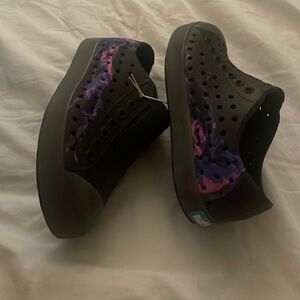 Native Jefferson Slip on shoe new with box kids 12 c12 jellyfish black